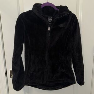 The north face all black fuzzy jacket